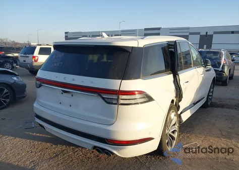 2021 Lincoln Aviator Grand Touring z USA, uszkodzony, nr VIN 5LMYJ8XY1MNL00027